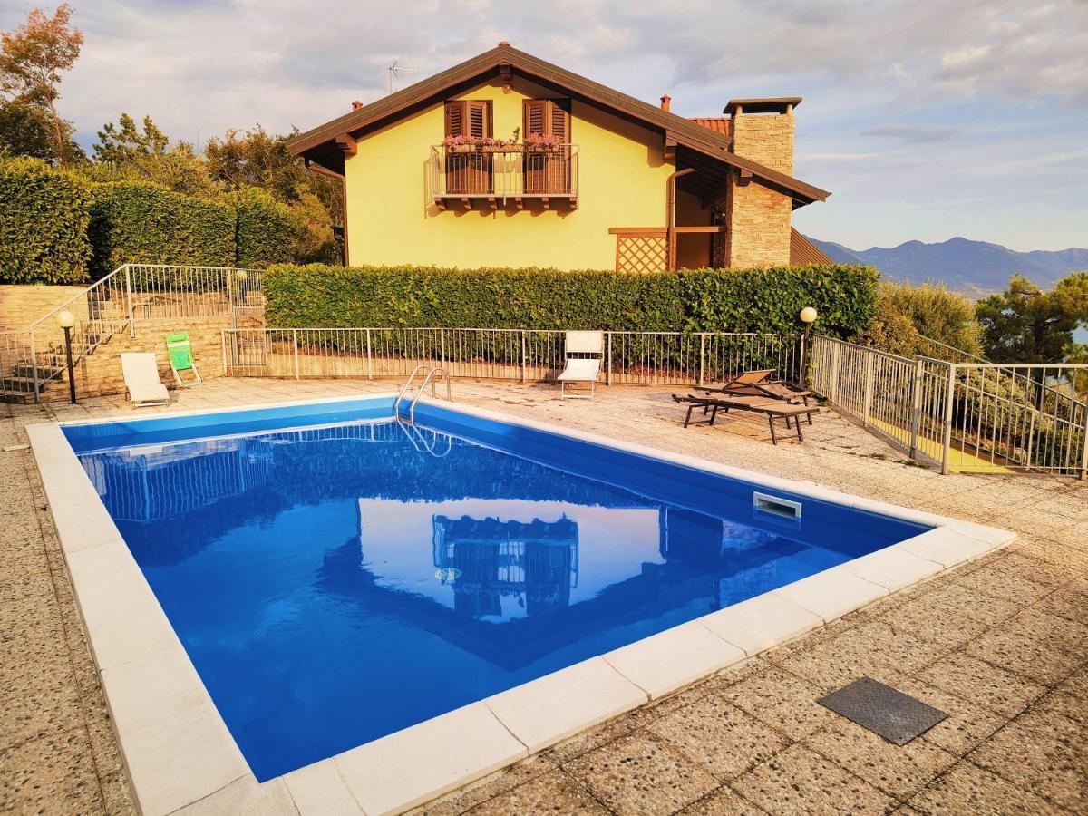 Happy Guest Apartments - Lake Panorama & Pool Riva di Solto Exterior photo